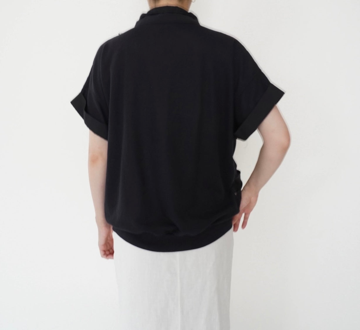 90s Black Design Top