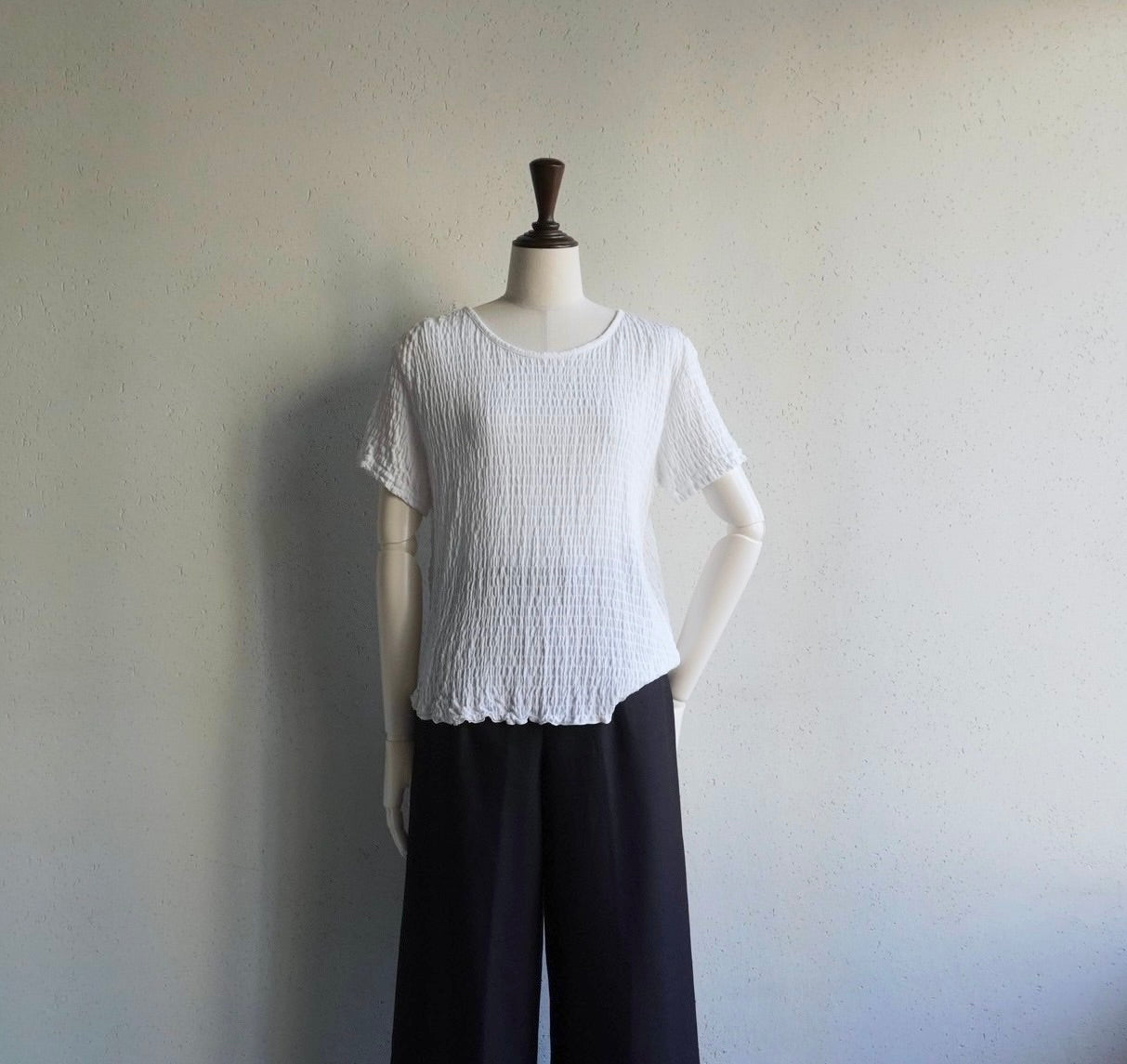 90s Pleated Design Top