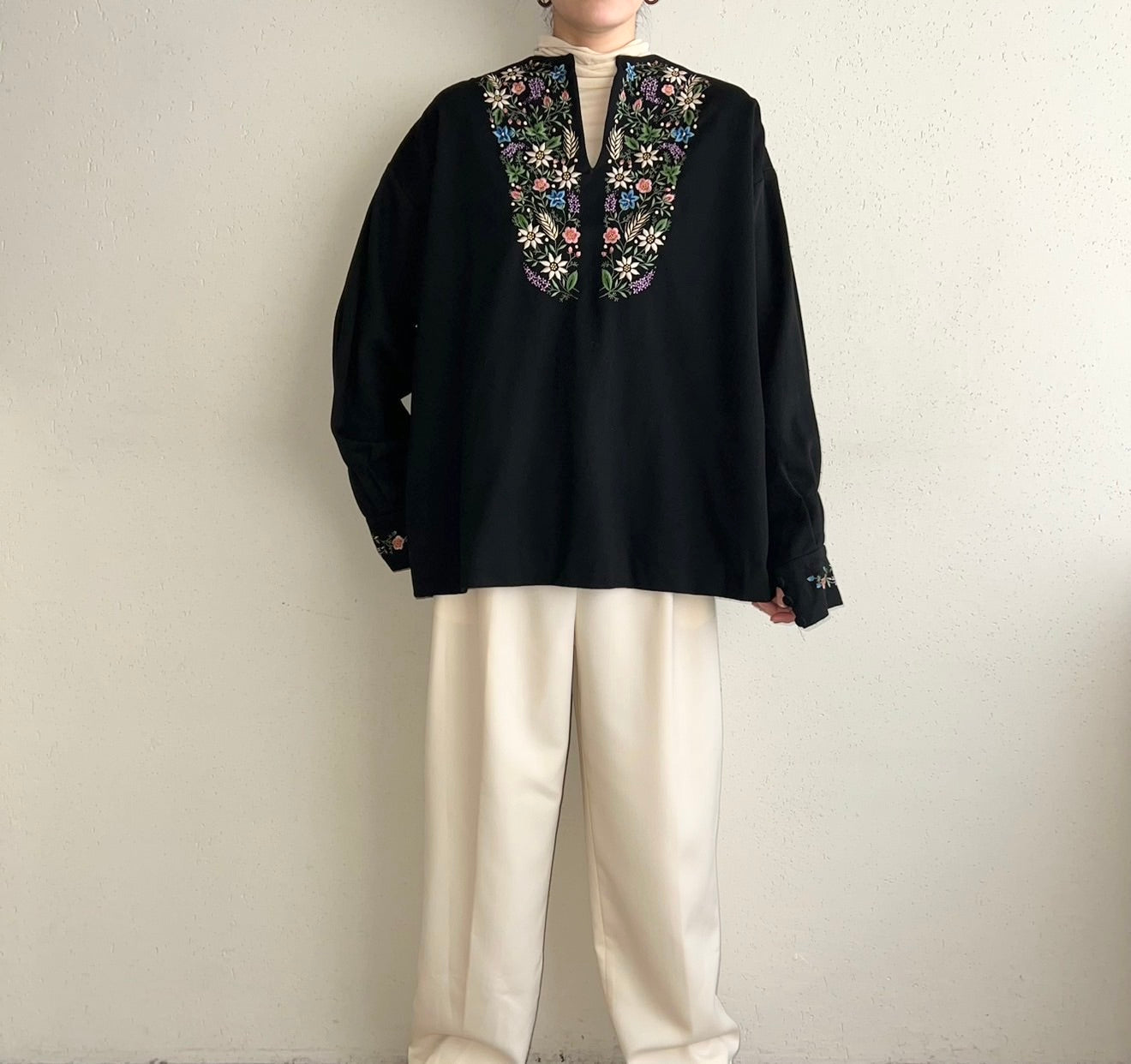 80s Embroidery Top