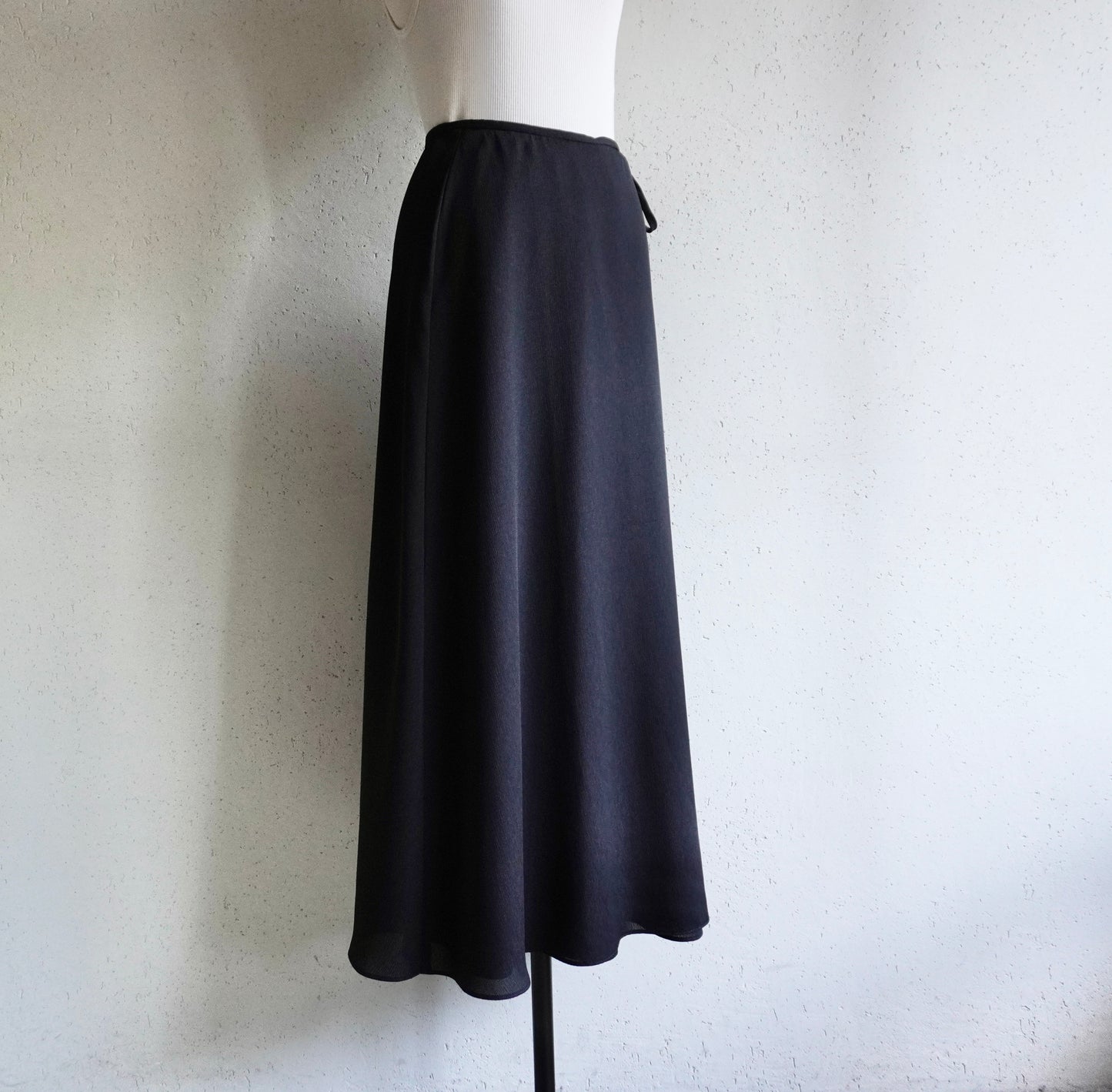 90s Design Wrap Skirt