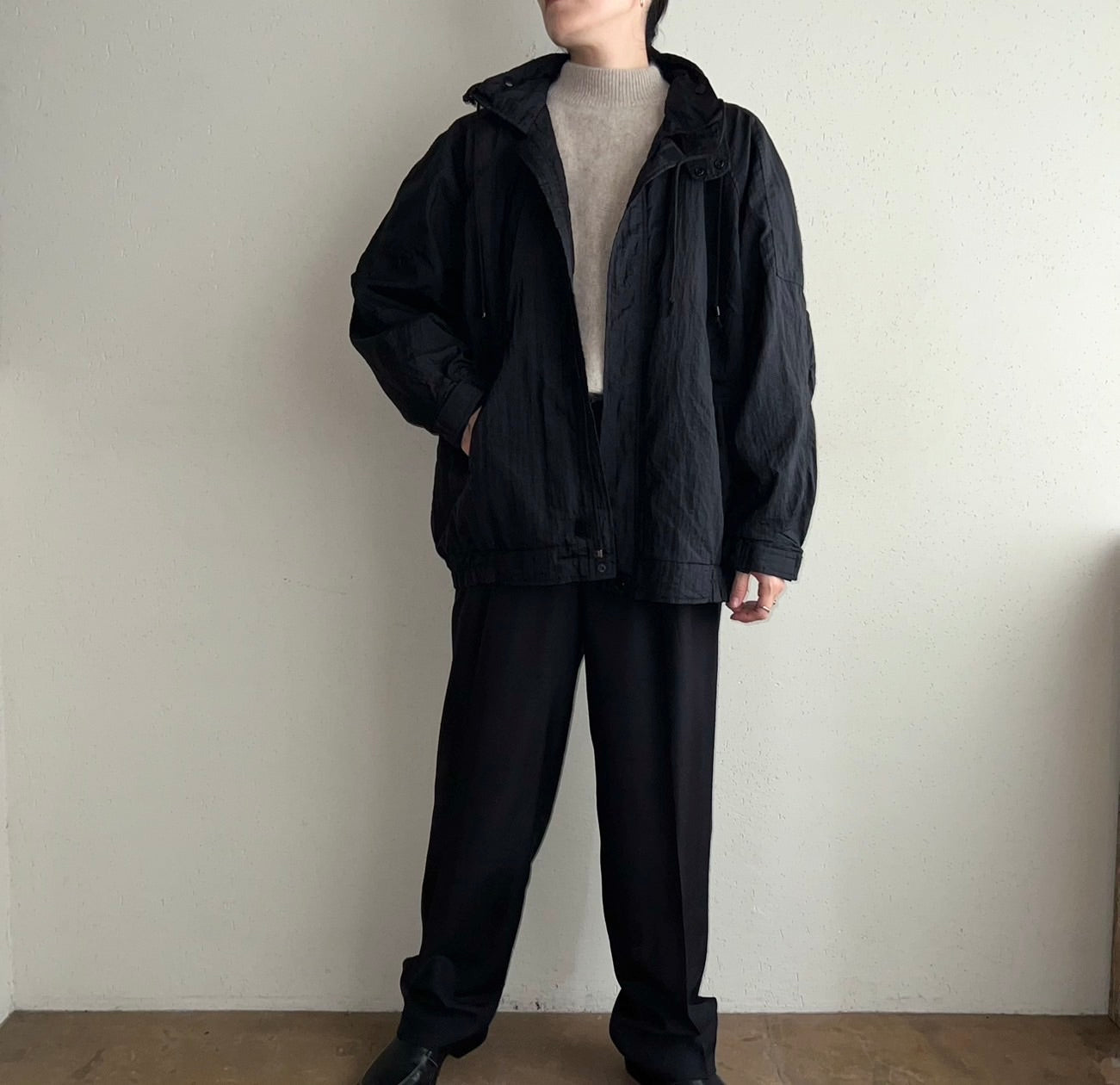 90s Hooded light jacket