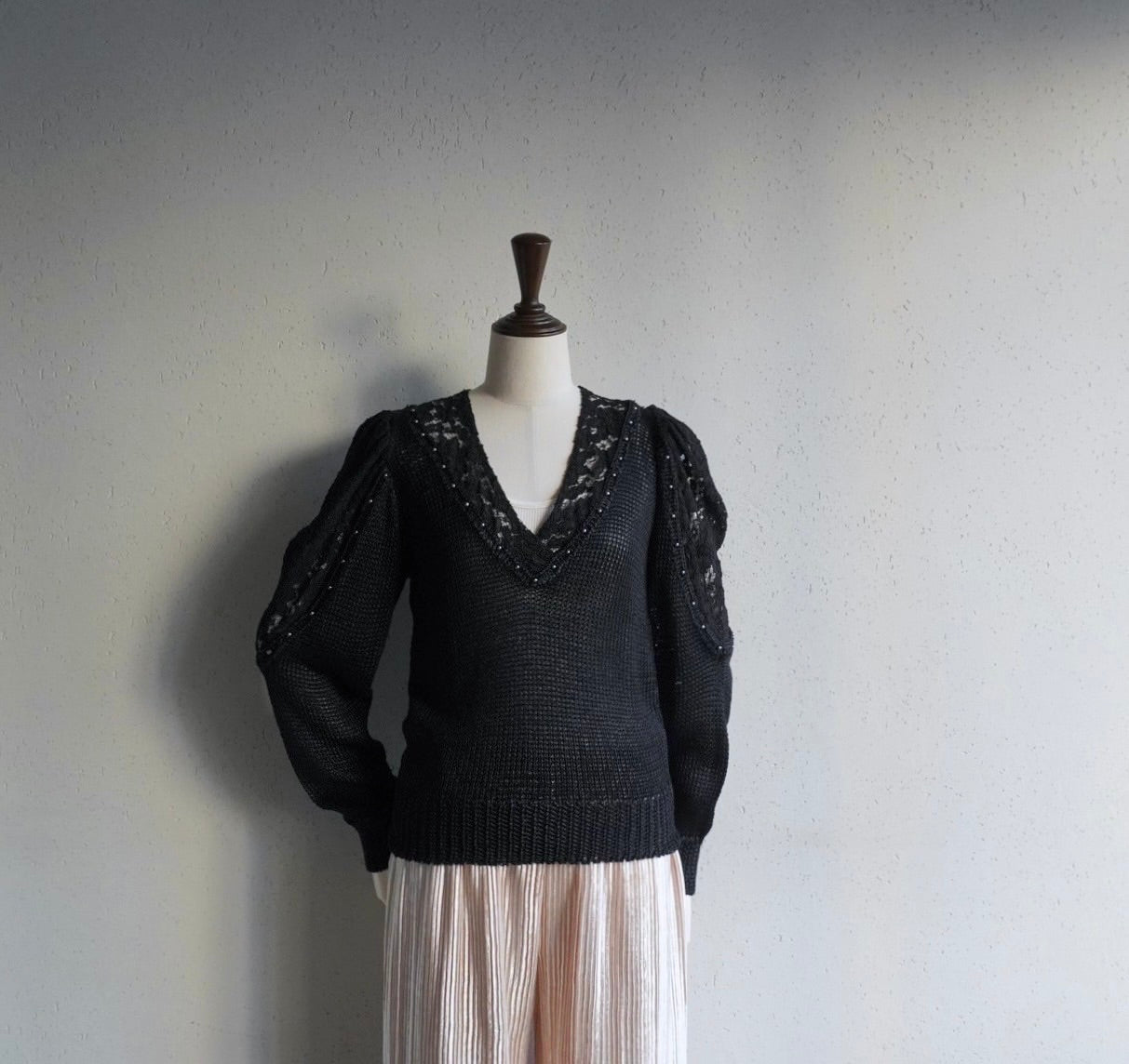 80s Black Design Knit