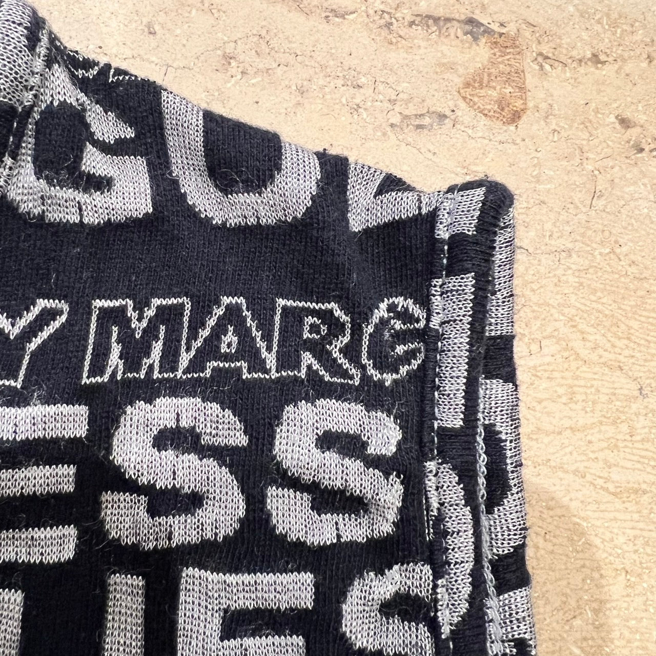 90s "GUESS" Sleeveless Top