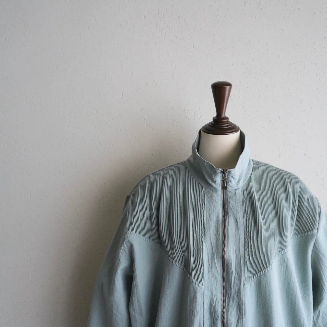 90s Design Light Jacket