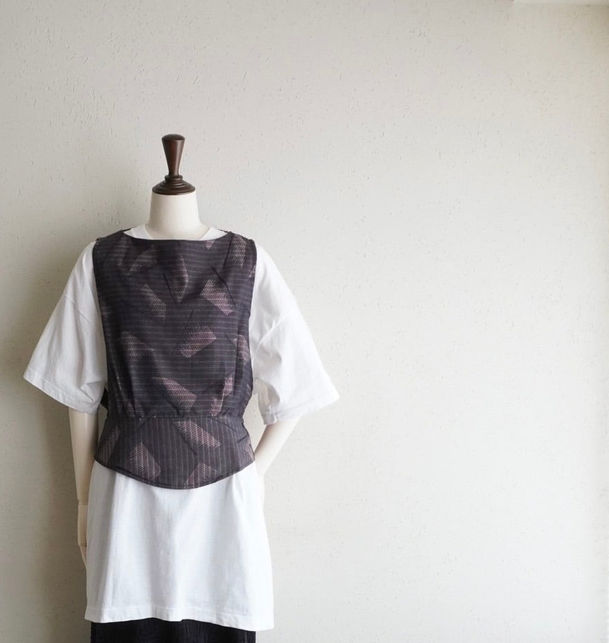 90s Slit Design Vest