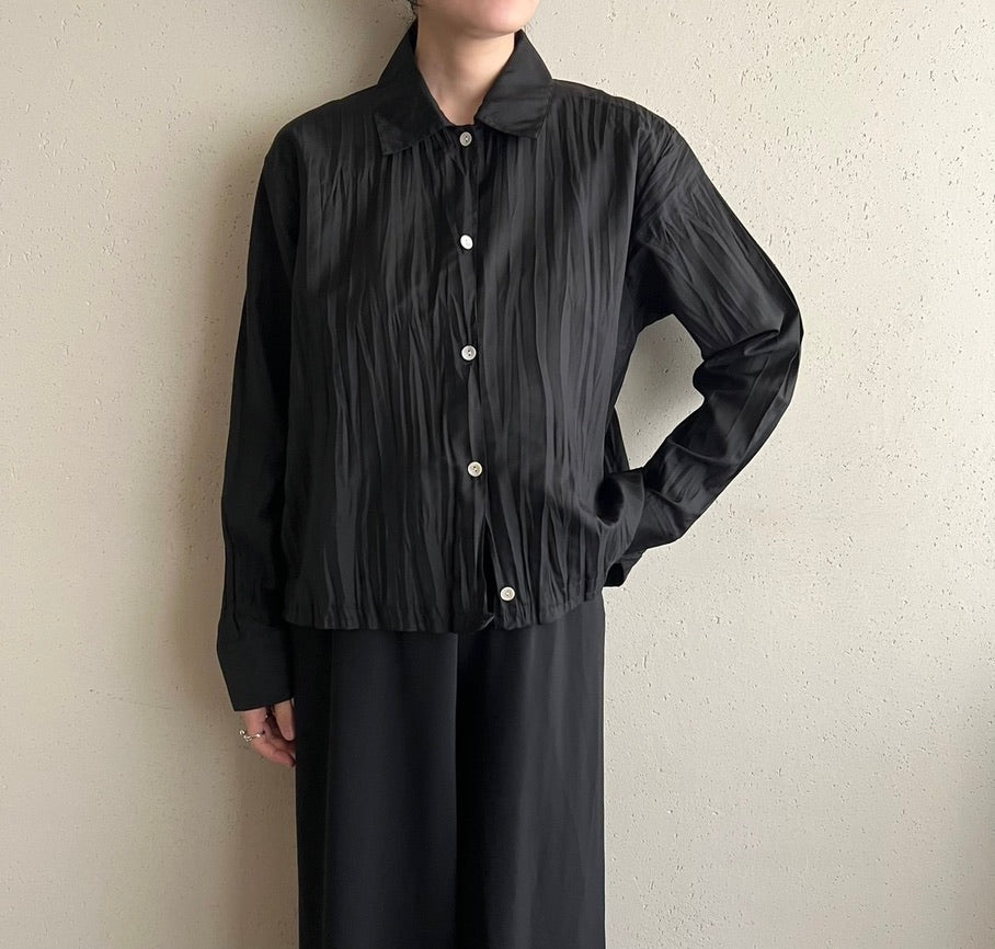 90s Black Pleat Shirt