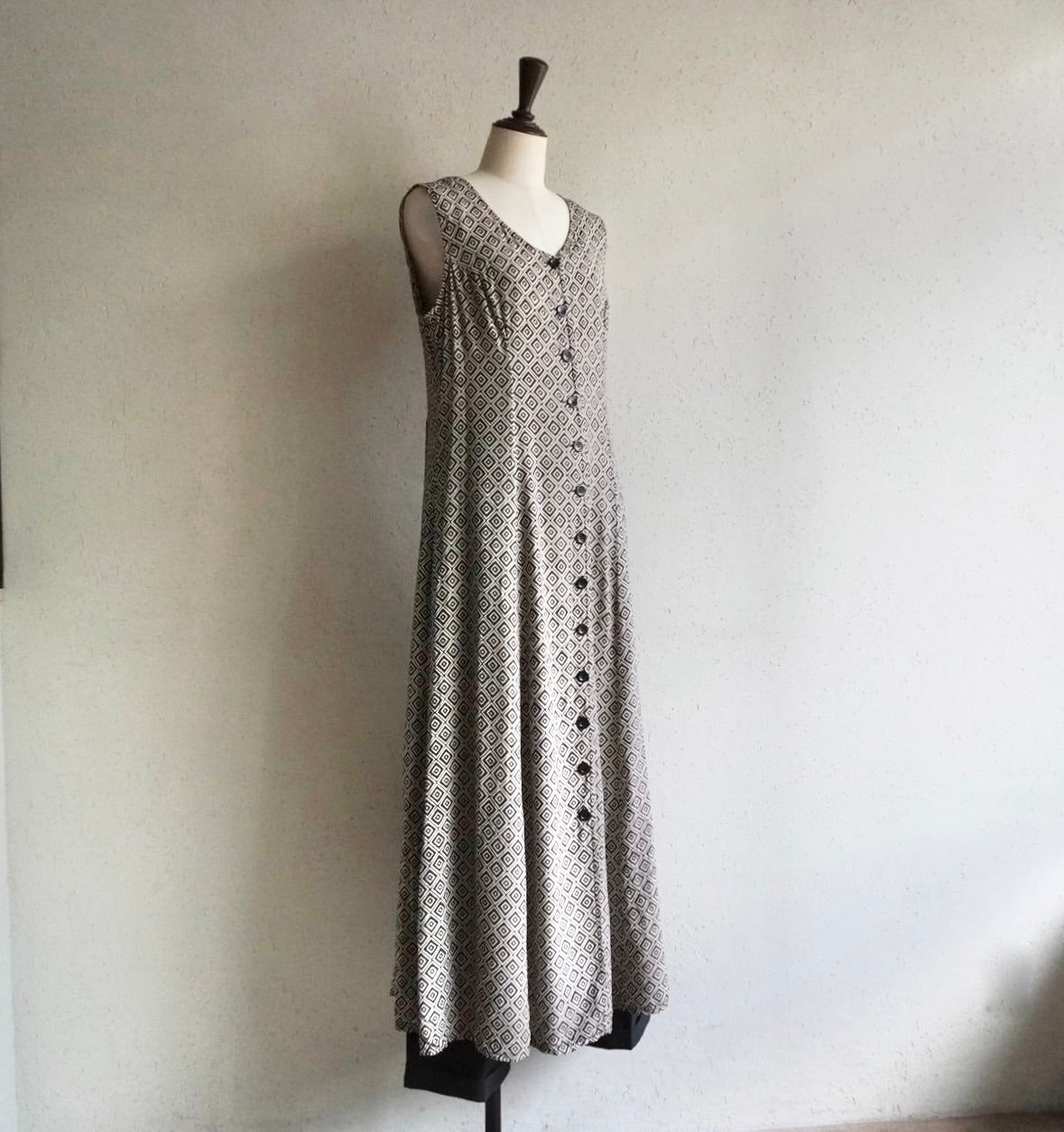 90s EURO Sleeveless Printed Dress