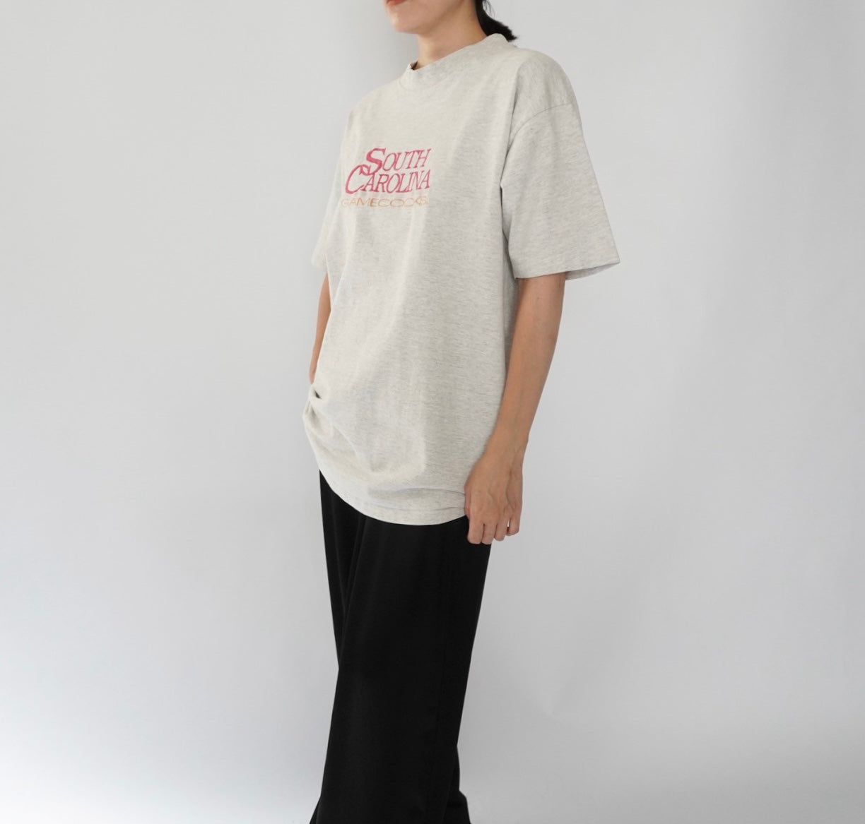 90s Embroidery High Neck T-shirt