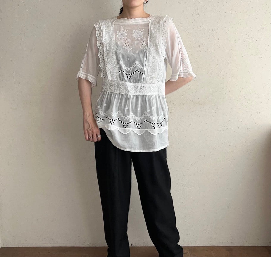90s Lace Blouse