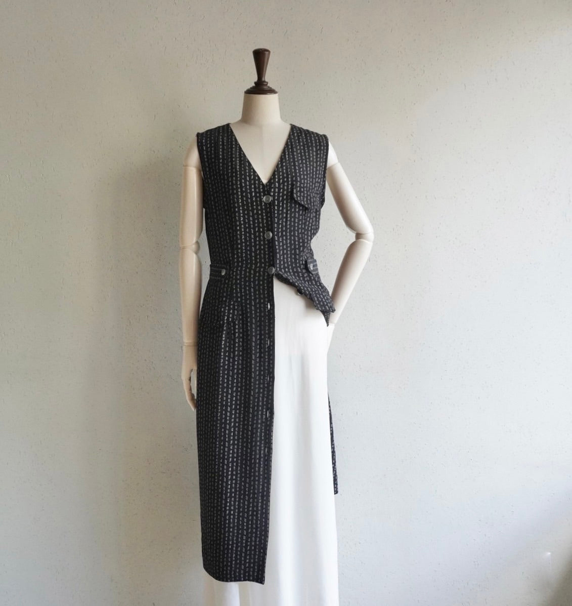 90s Sleeveless Printed Dress Made in Canada