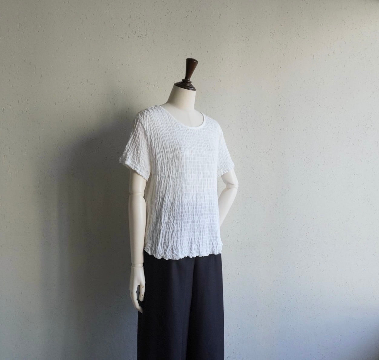 90s Pleated Design Top
