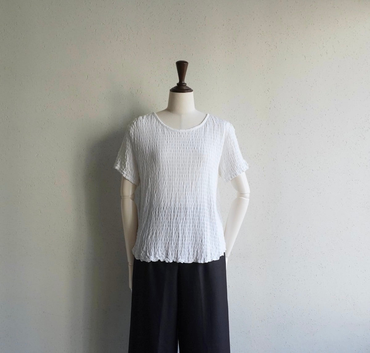 90s Pleated Design Top