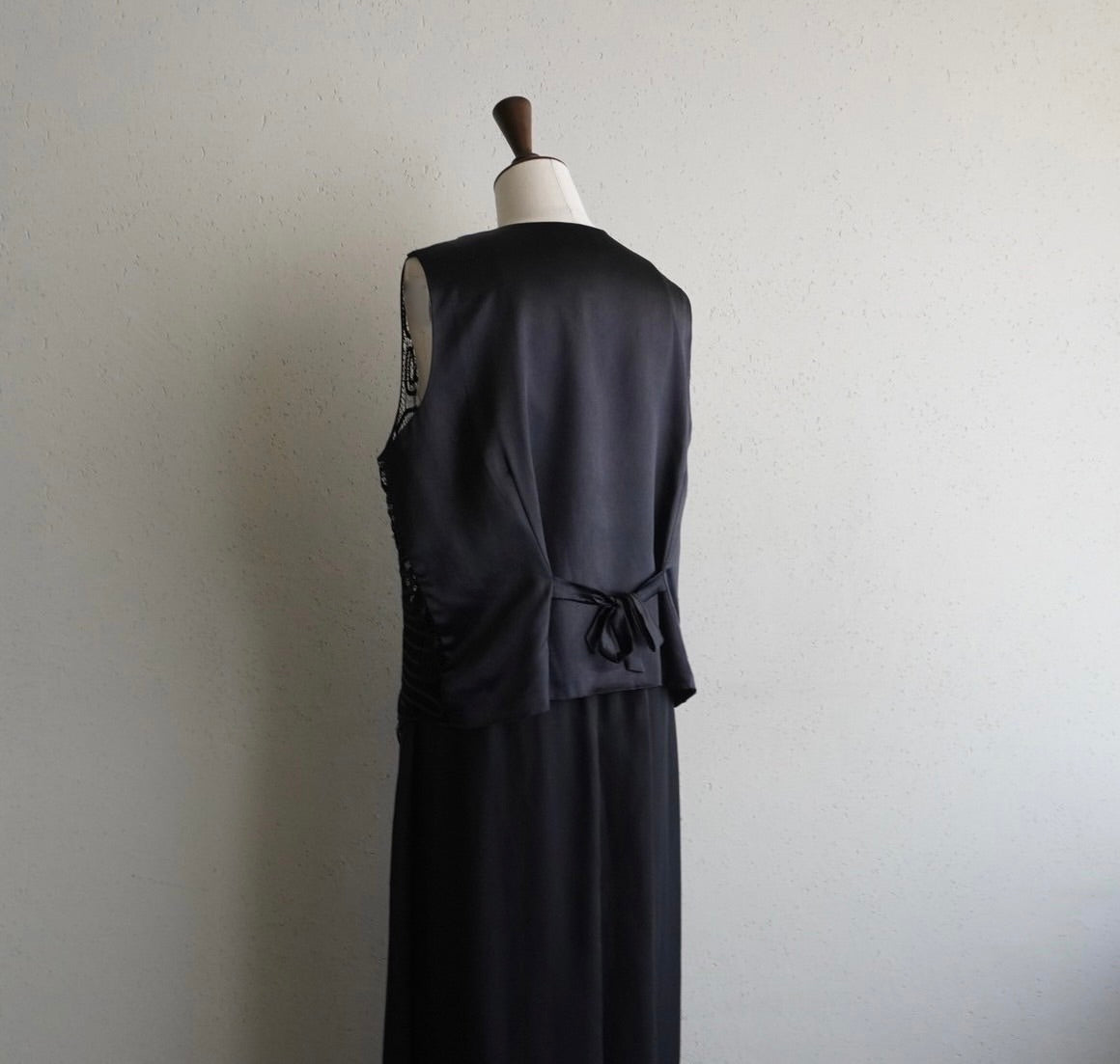90s Black Satin Vest