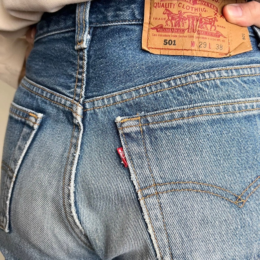 90s Levis 501 Made in USA