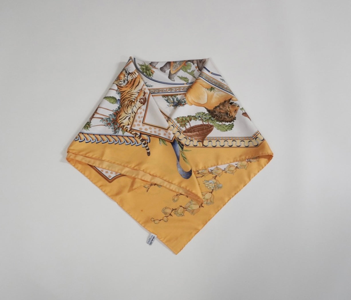 ”Salvatore Ferragamo” Silk Scarf Made in Italy