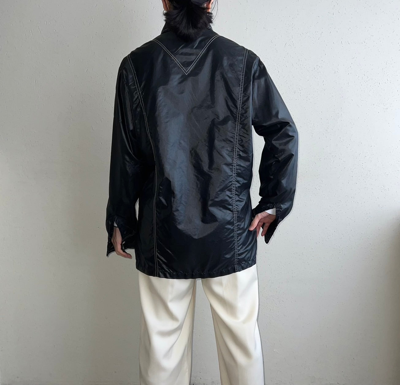 70s Black Pullover Shirt