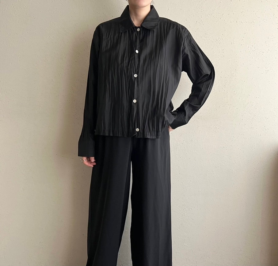 90s Black Pleat Shirt