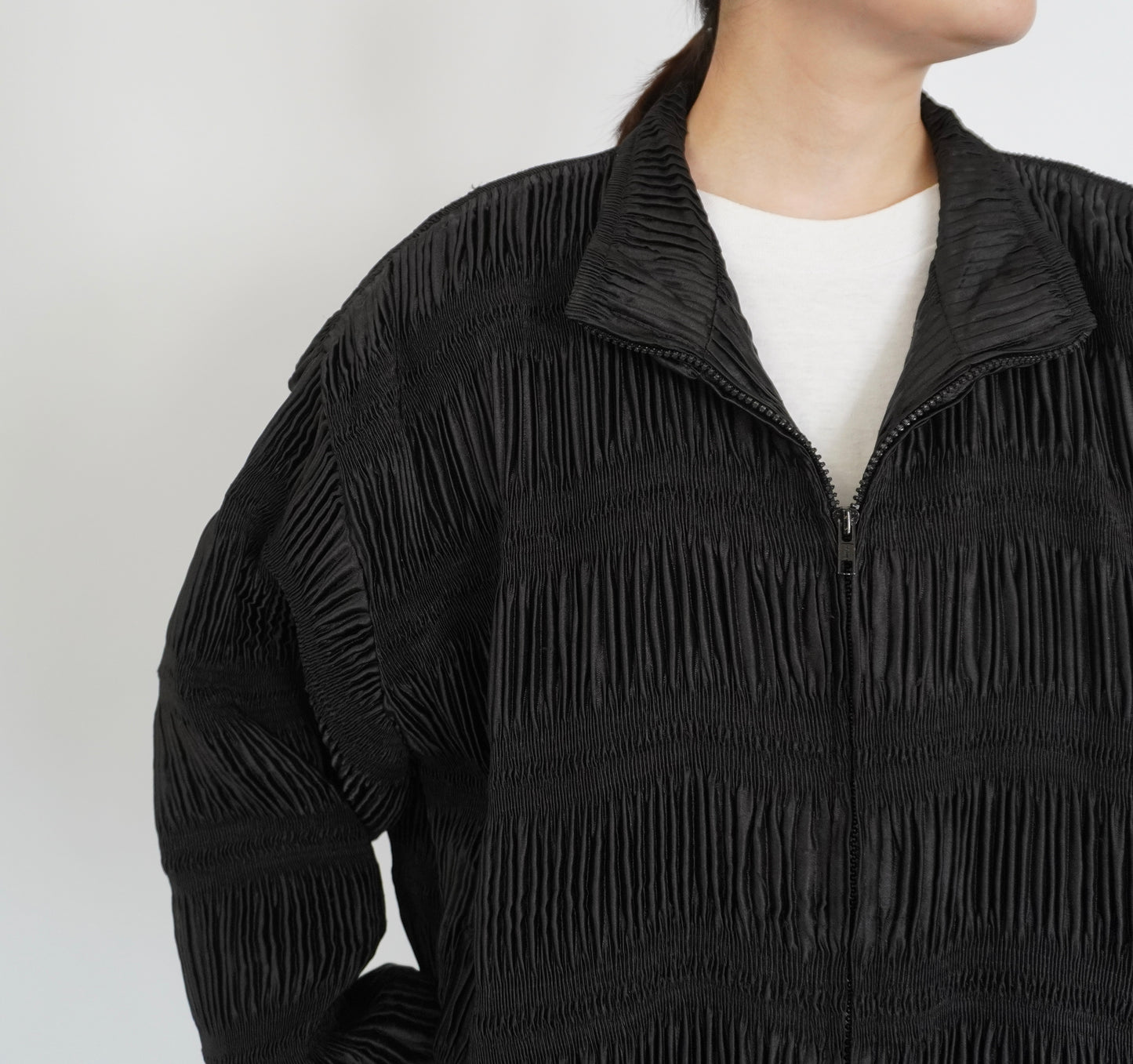 90s Black Pleat Jacket