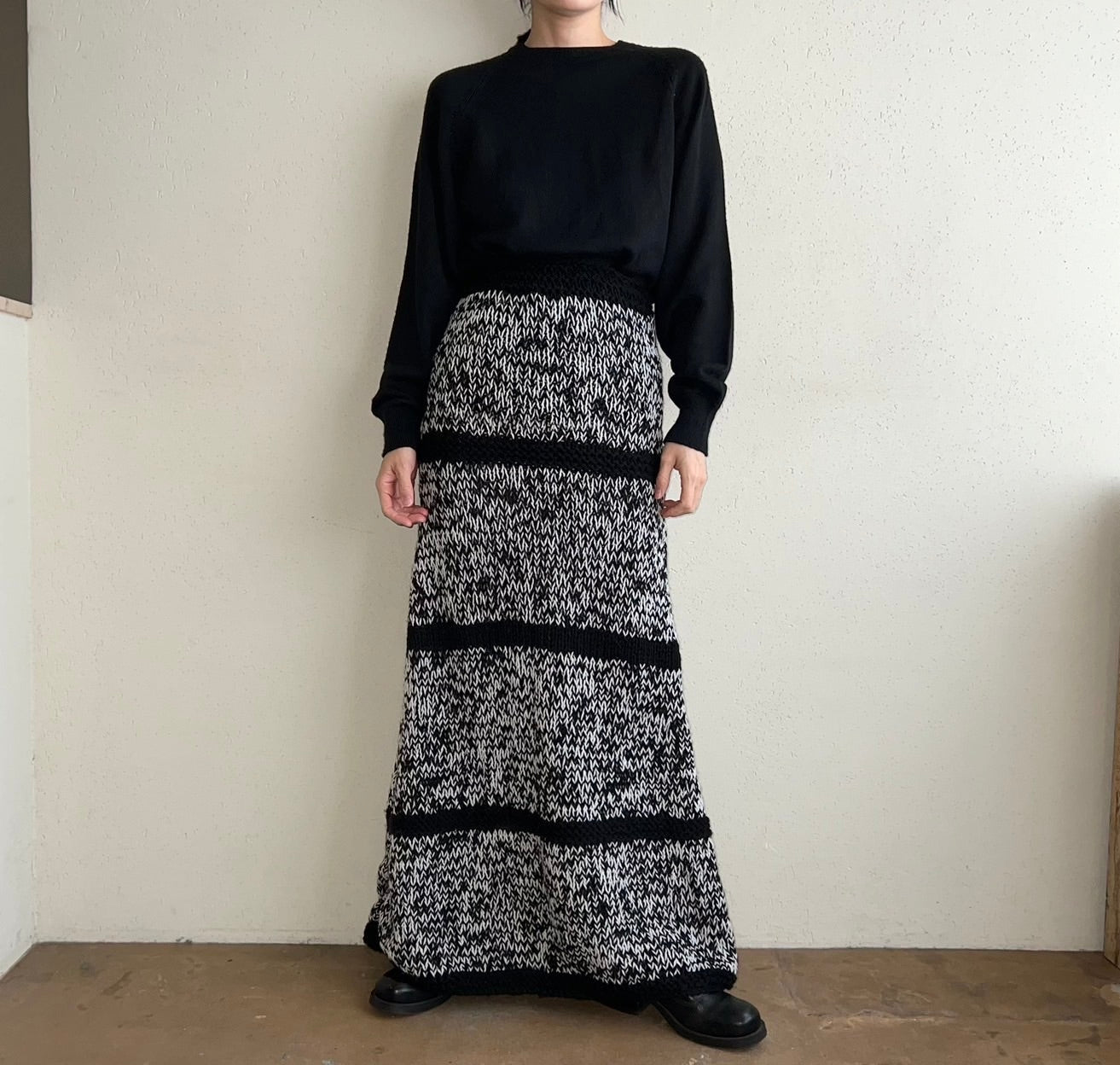 90s Black x White Knit Maxi Skirt
