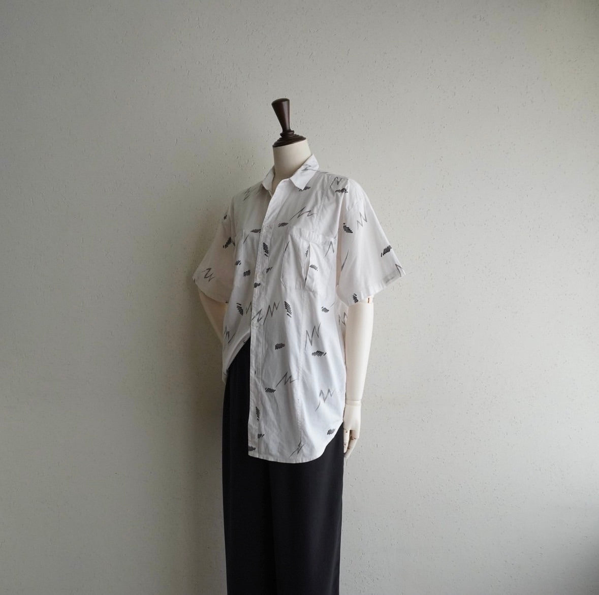 90s Printed Shirt