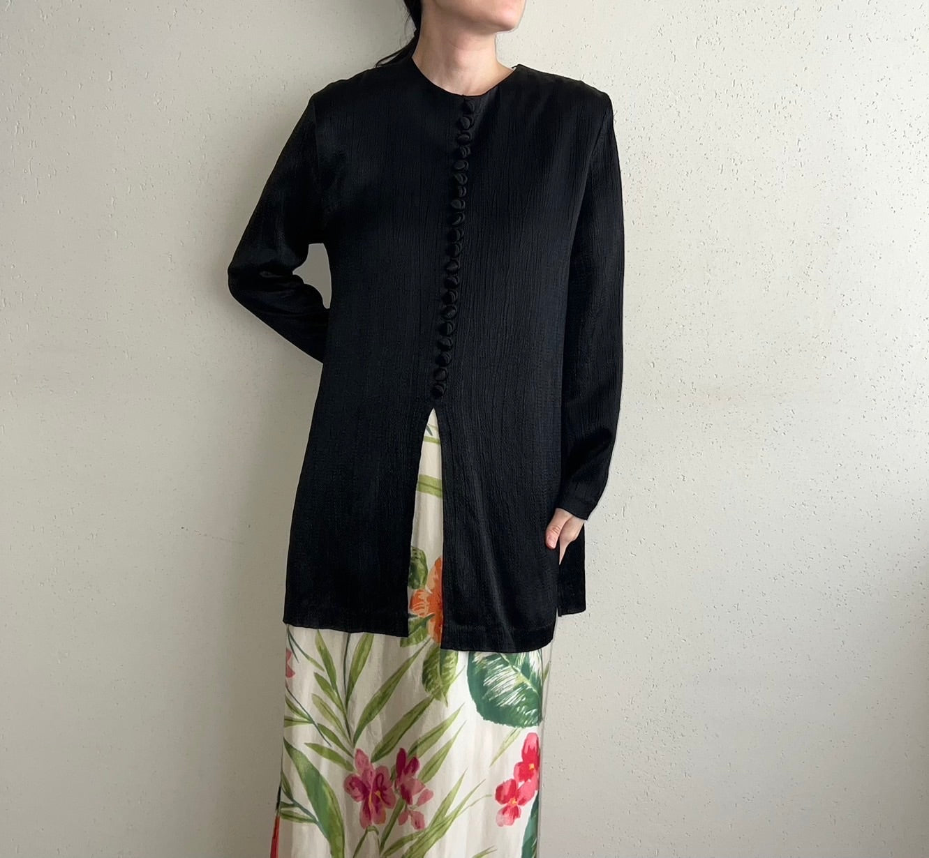 90s Black Design Blouse