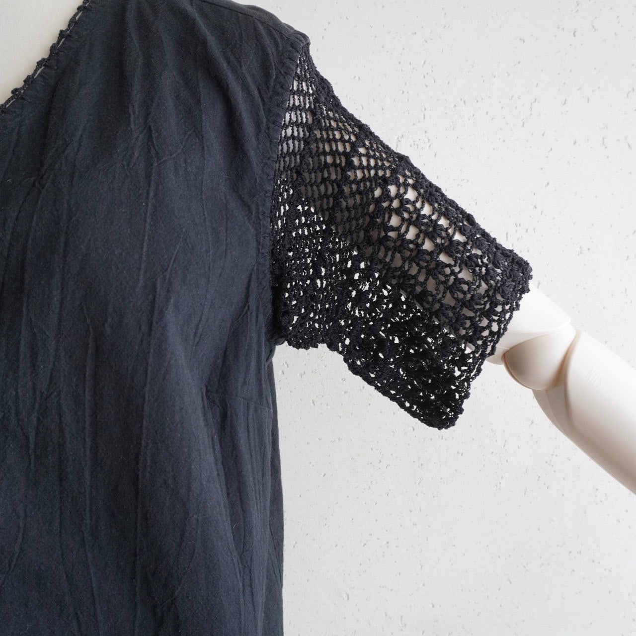 90s Crochet Design Blouse