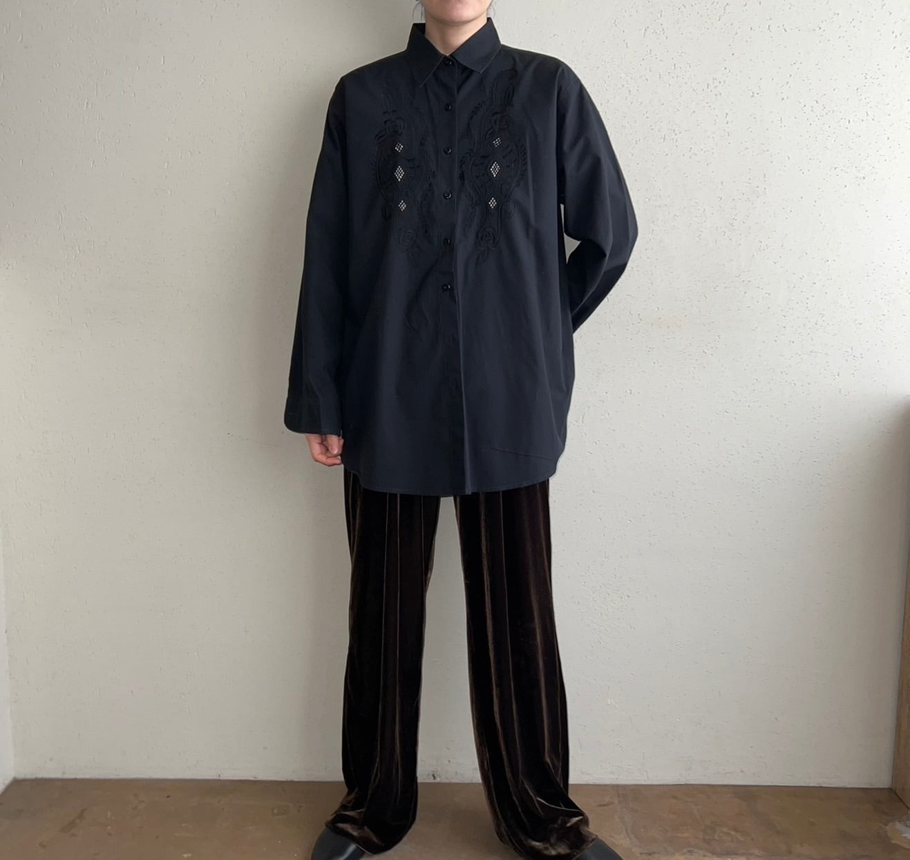 90s Embroidery Shirt