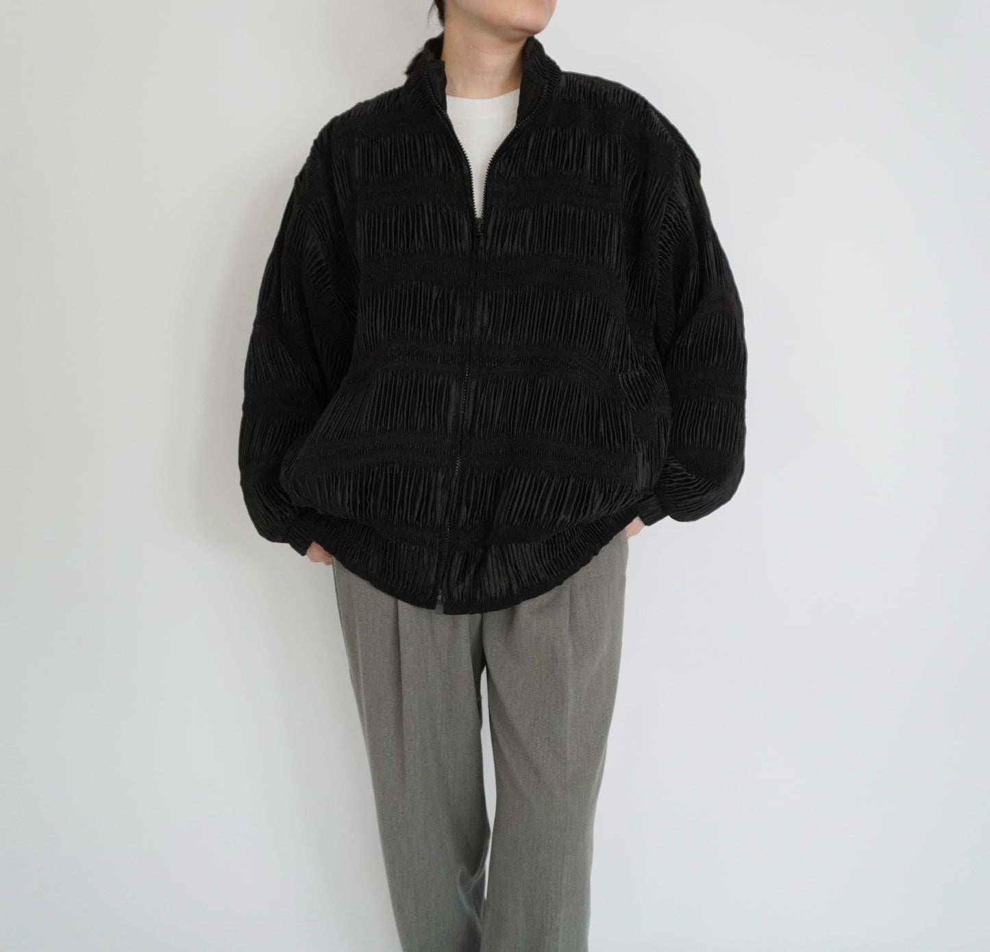 90s Black Pleat Jacket