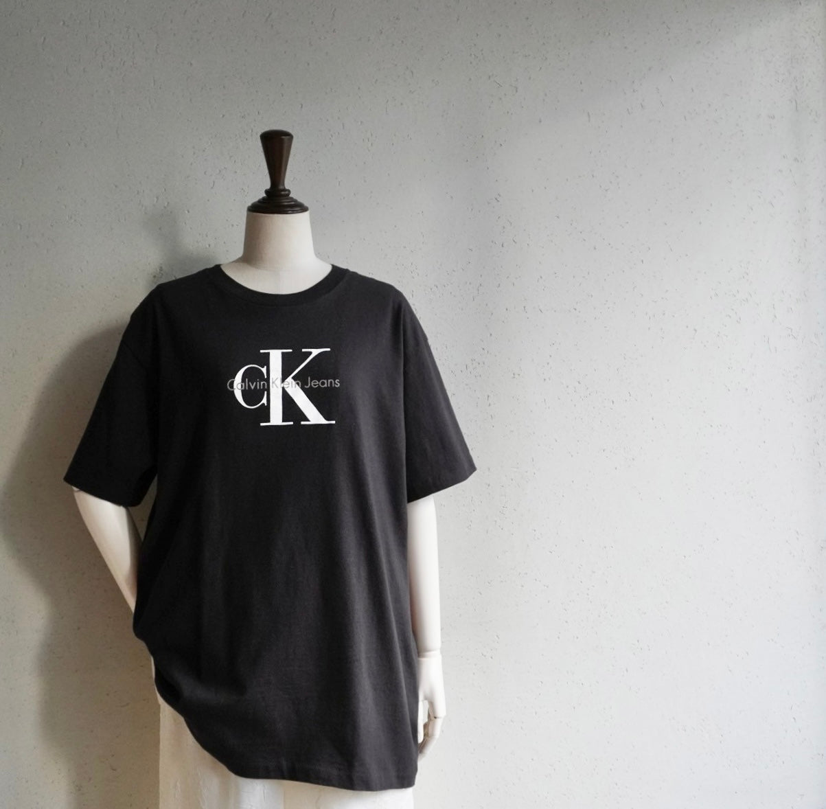 90s "Calvin Klein " Printed T-shirt Made in USA