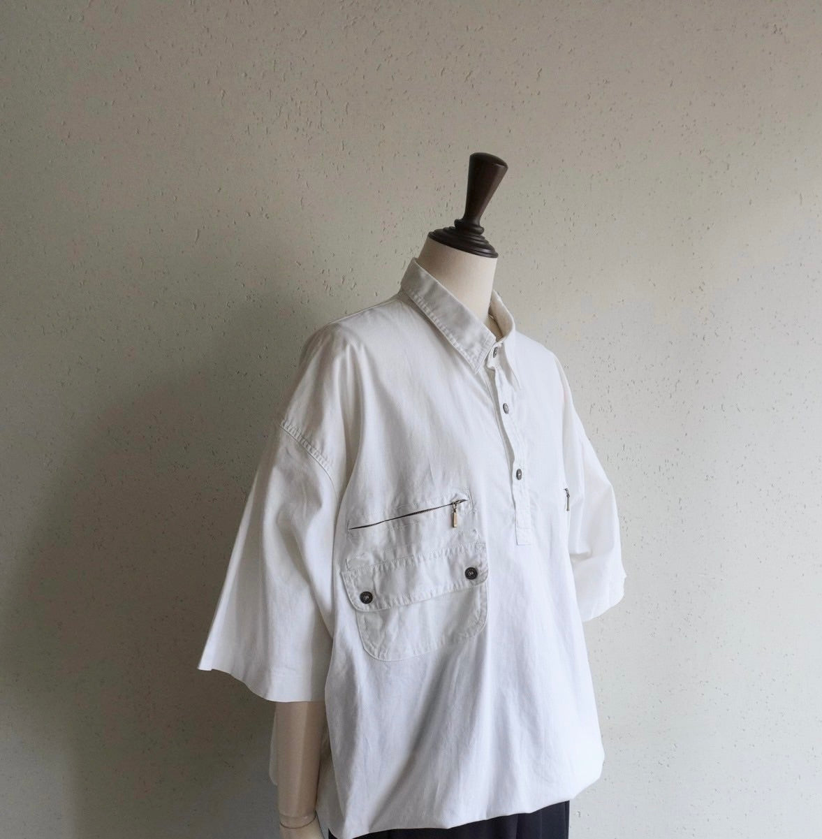 90s EURO Zip Design Top