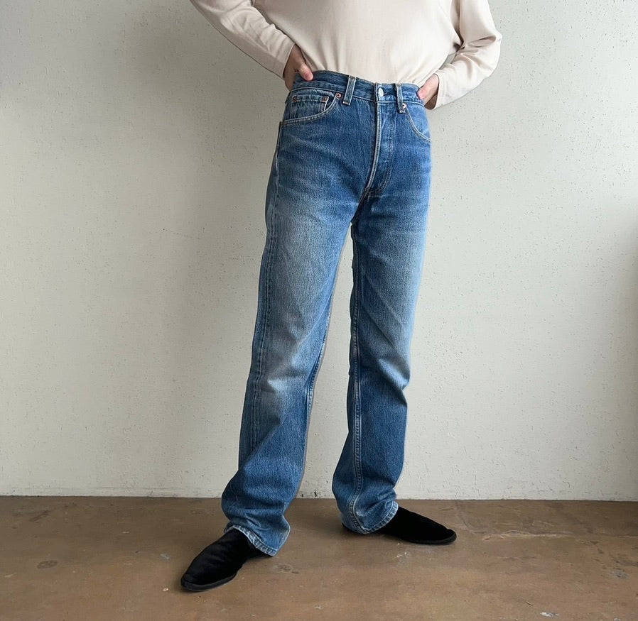 90s Levis 501 Made in USA