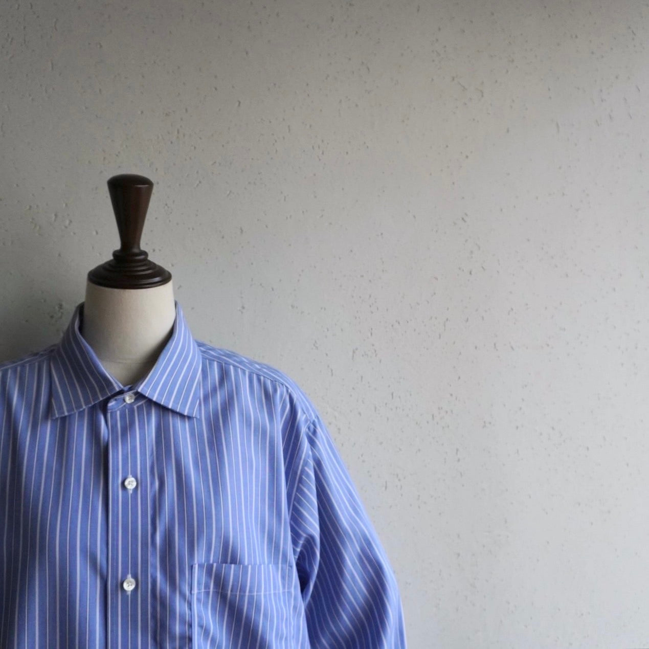 90s "Brooks Brothers" Blue Striped Shirt
