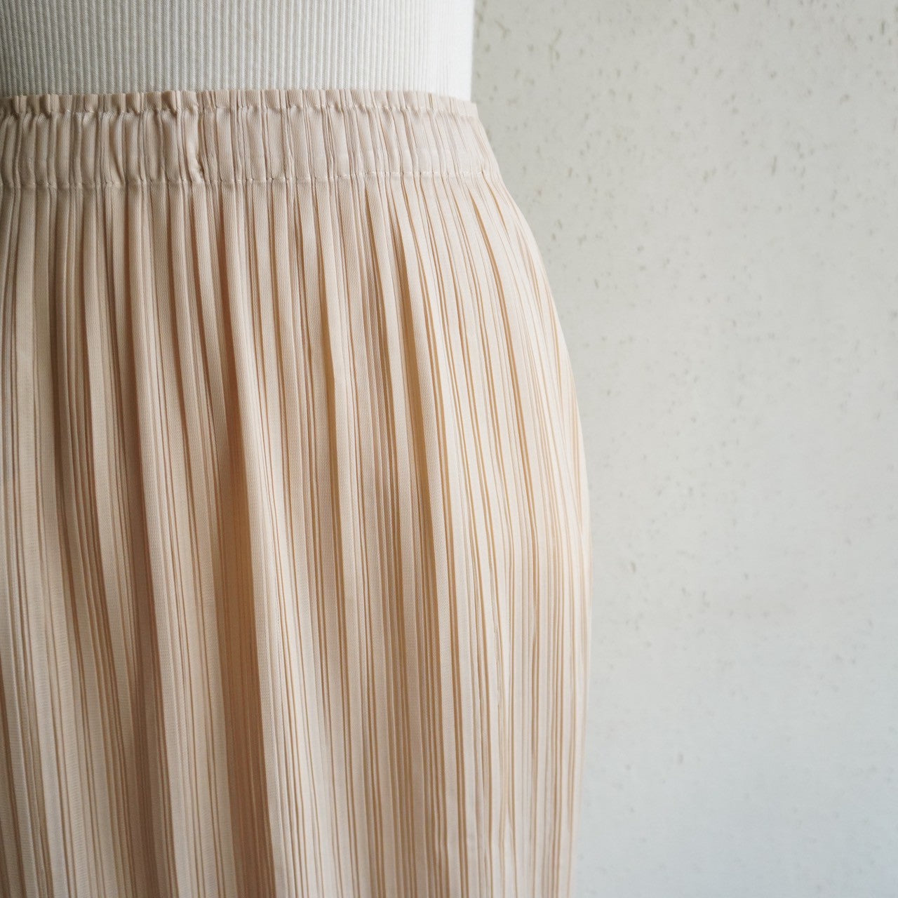 Pleat Skirt