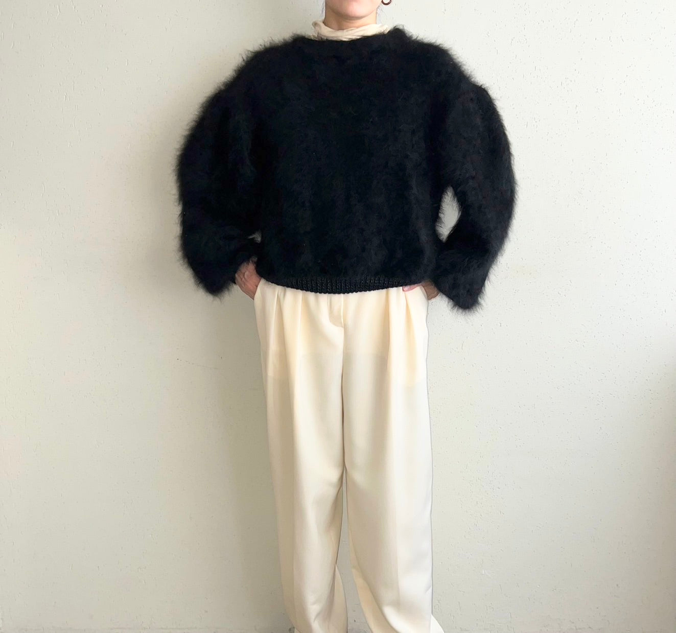80s Black Knit