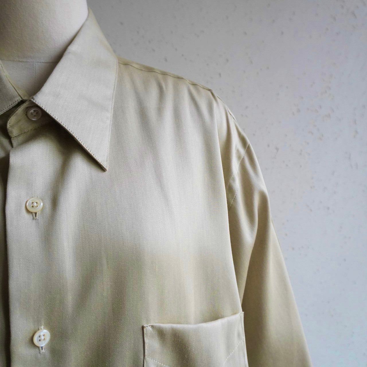 90s Beige Shirt Dead Stock