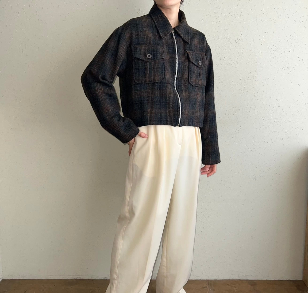 90s Plaid Zipped Jacket
