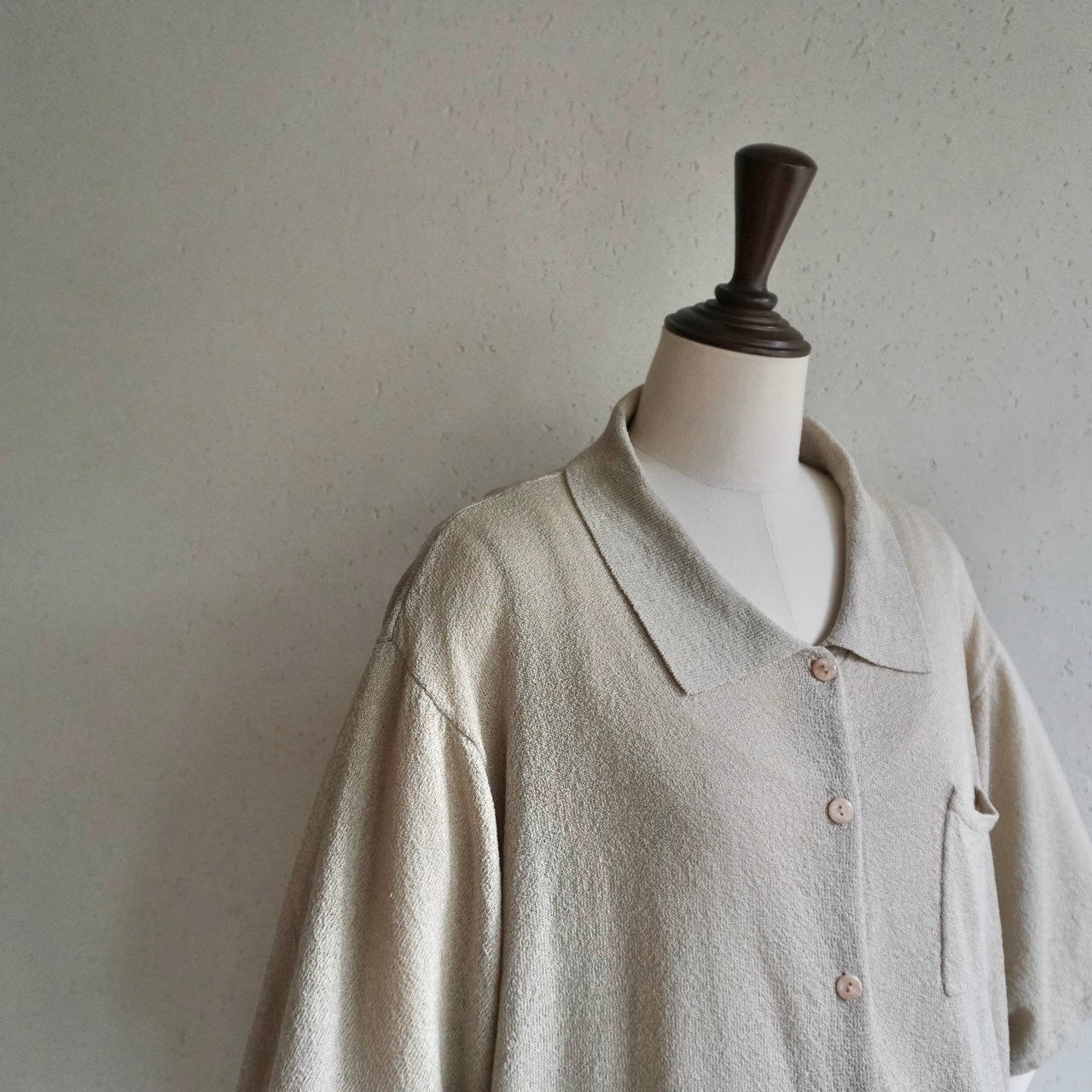 90s Beige Shirt