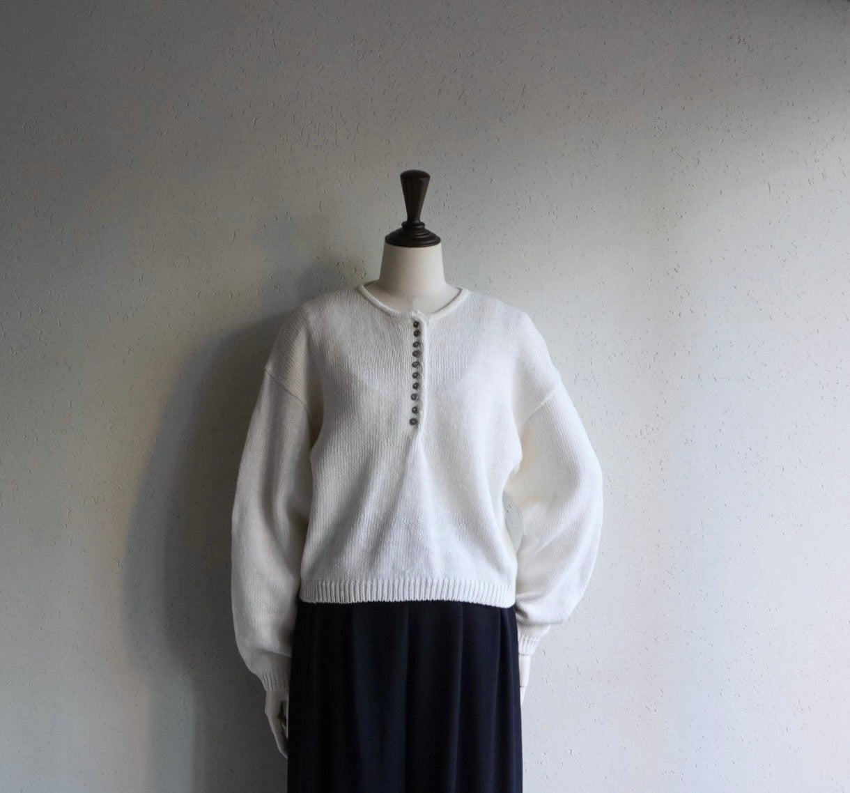 90s Light Knit Dead Stock
