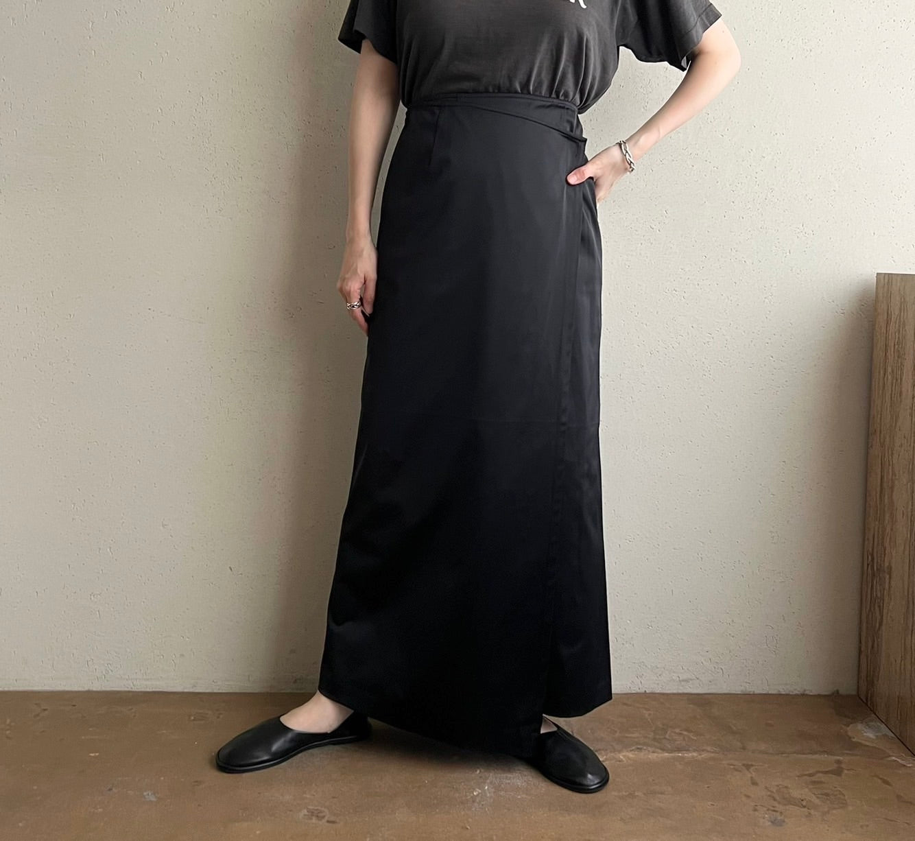 90s Black Wrap Skirt