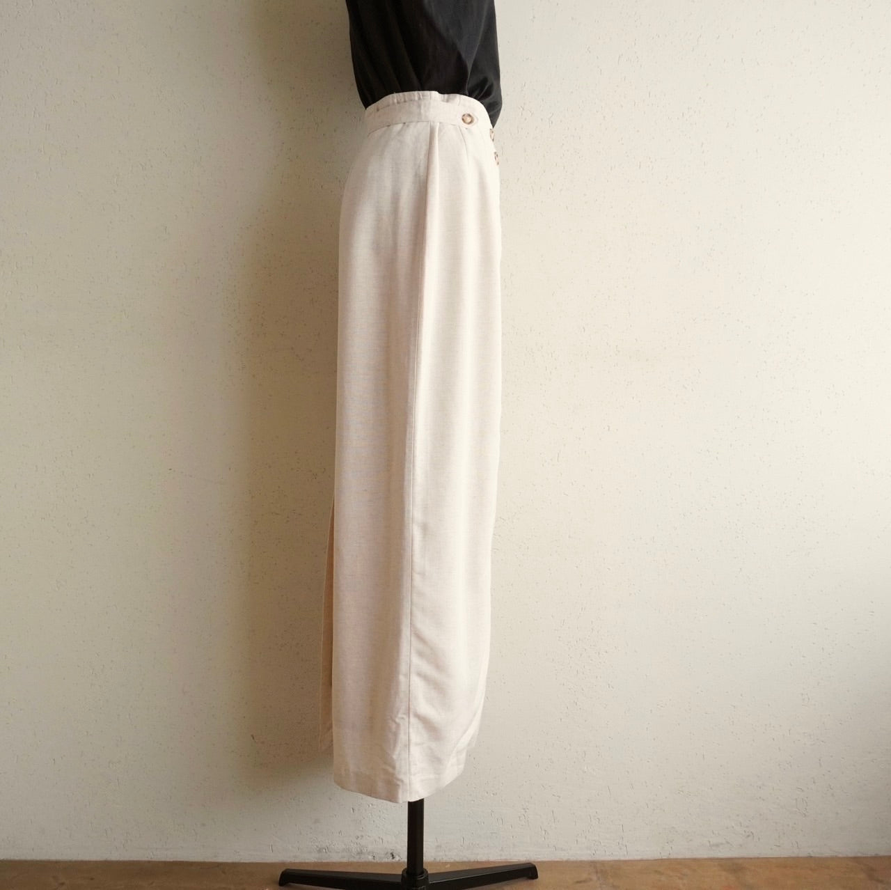 90s Button Design Skirt