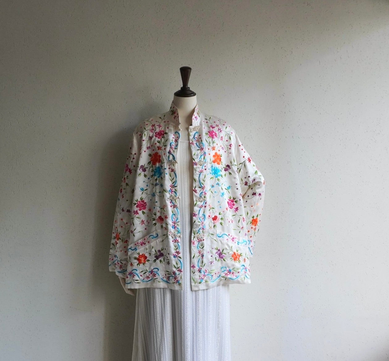 70s Silk Embroidery Jacket