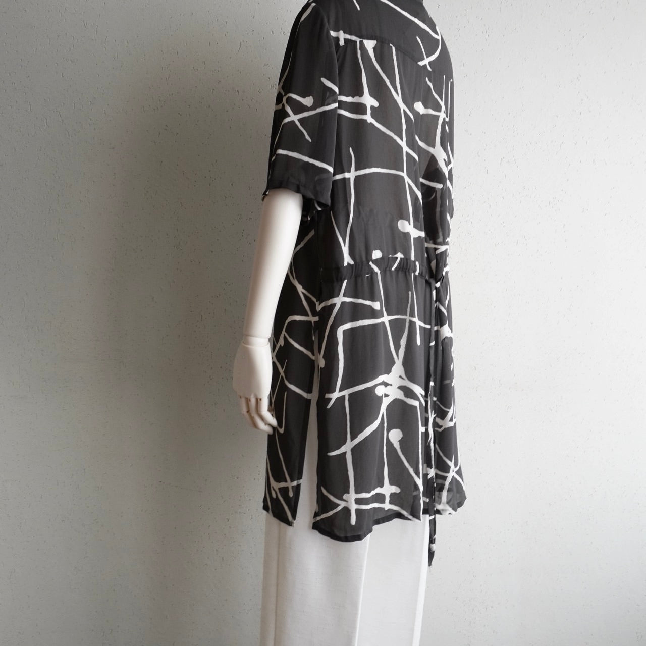 90s Sheer Printed Long Shirt