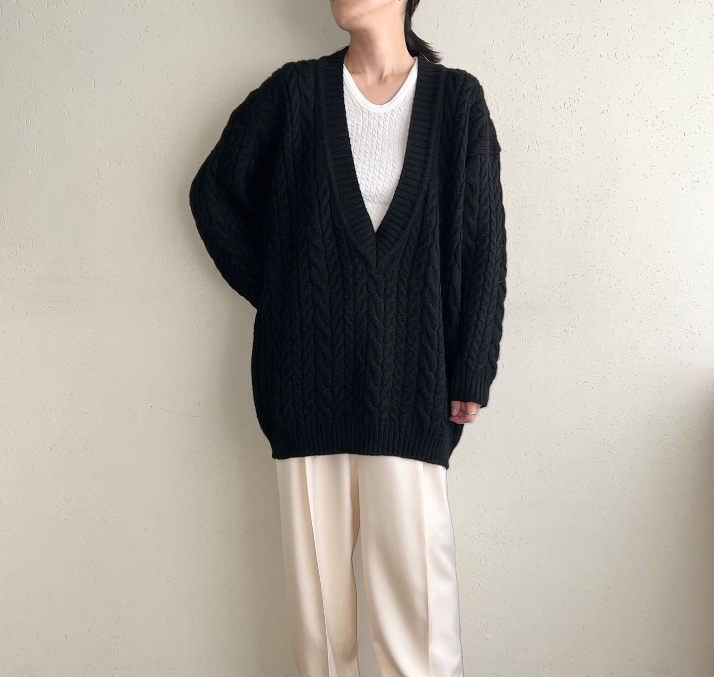 90s V-Neck Wool Knit