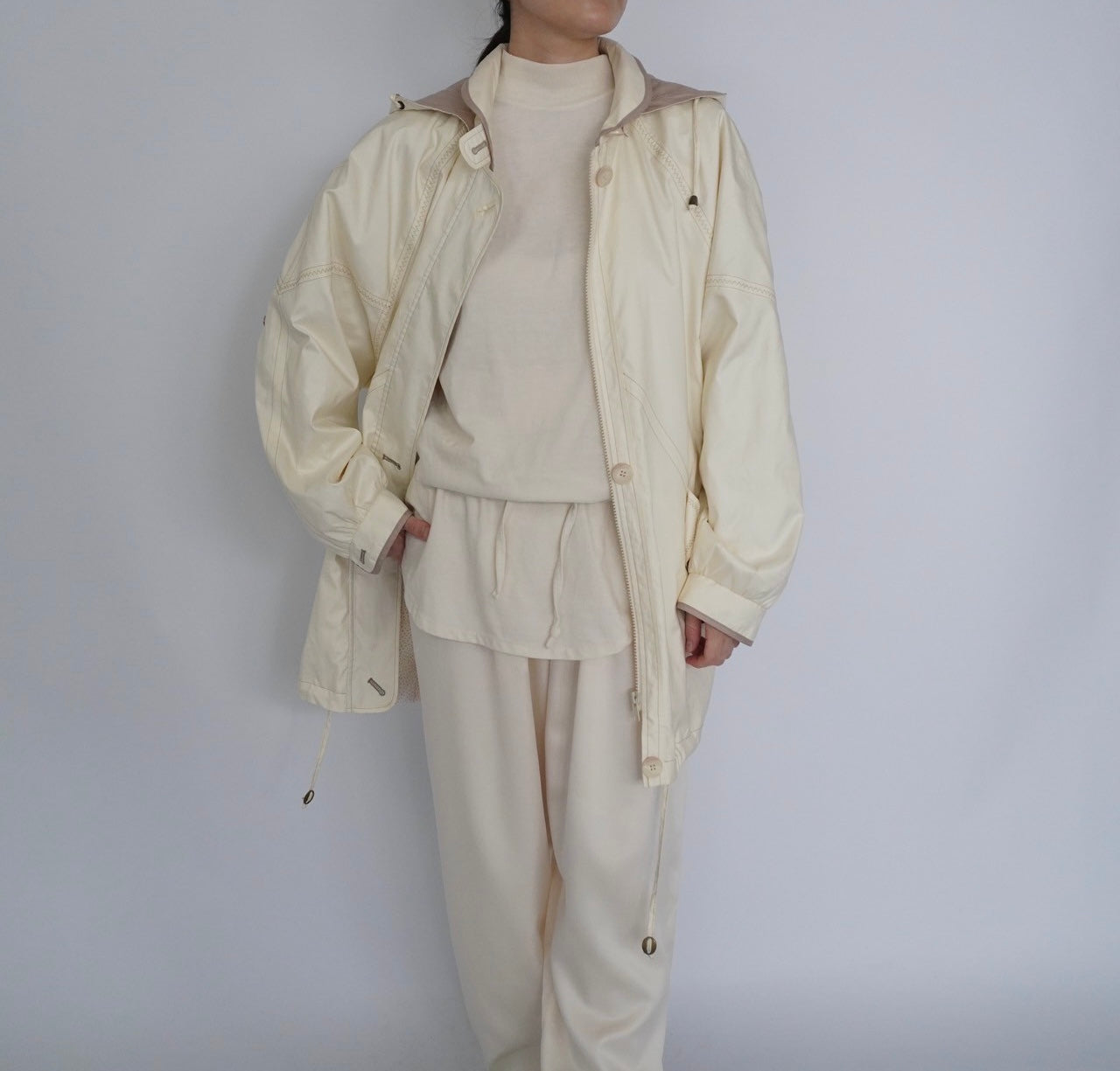 90s EURO Ivory Light Jacket