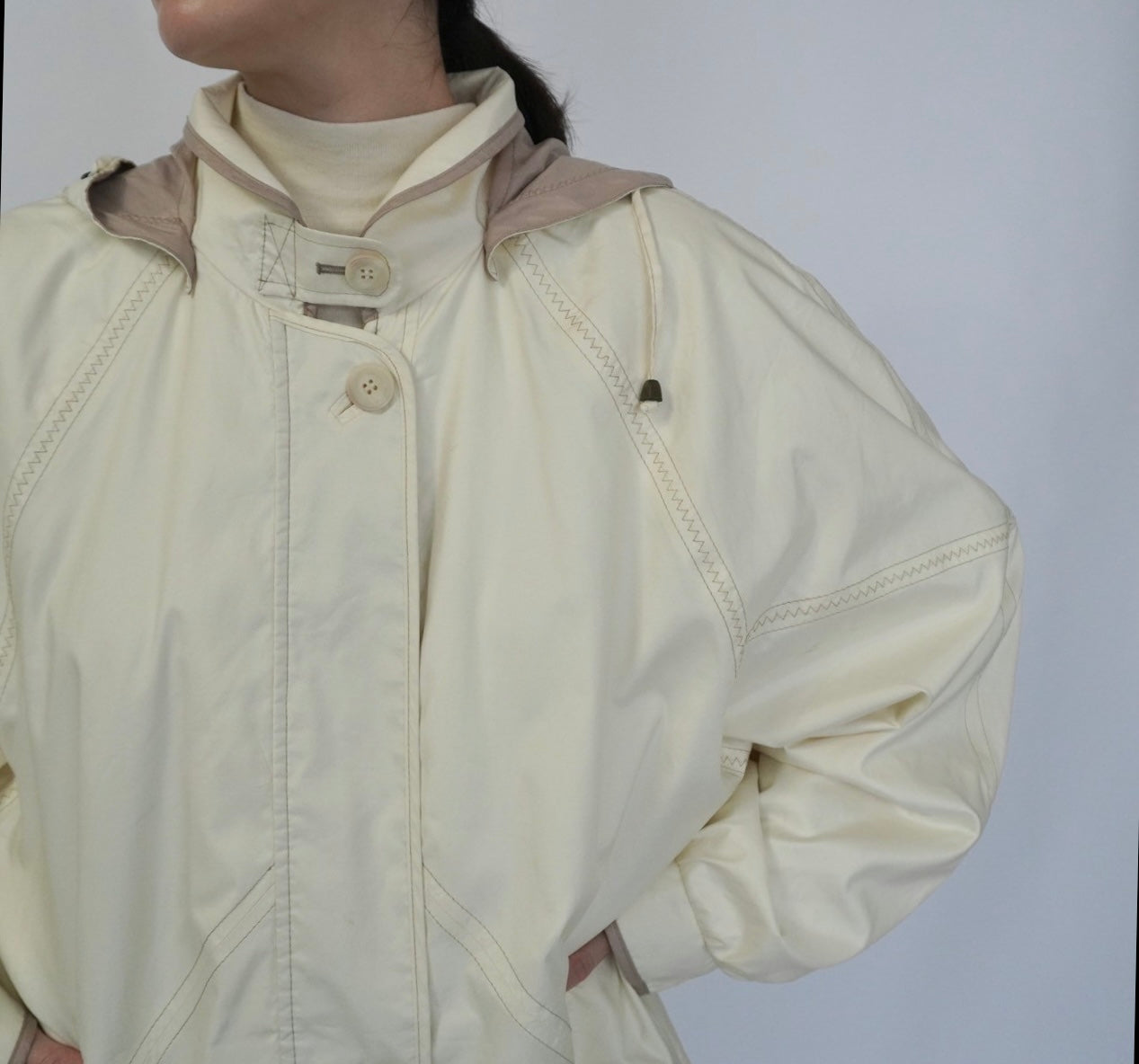 90s EURO Ivory Light Jacket