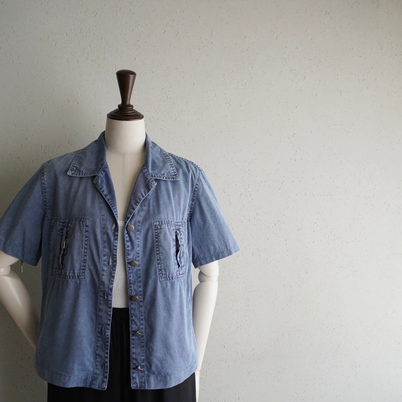 90s Zip Design Shirt