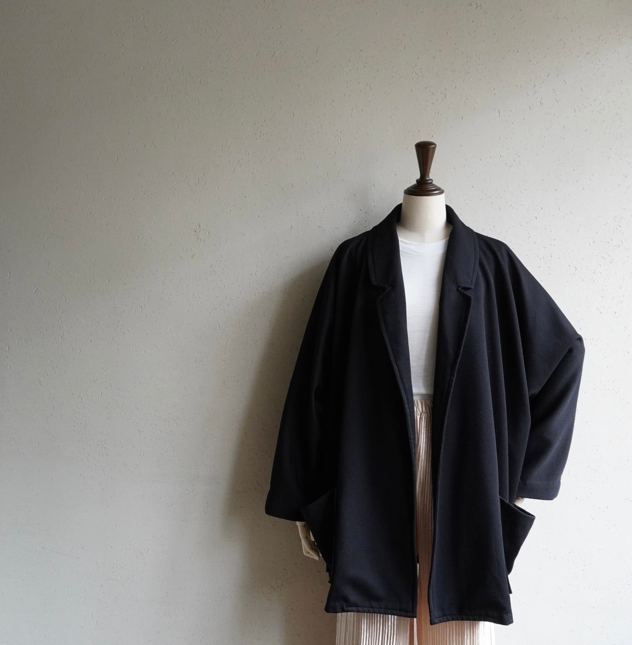 90s Black Dolman Sleeve Jacket