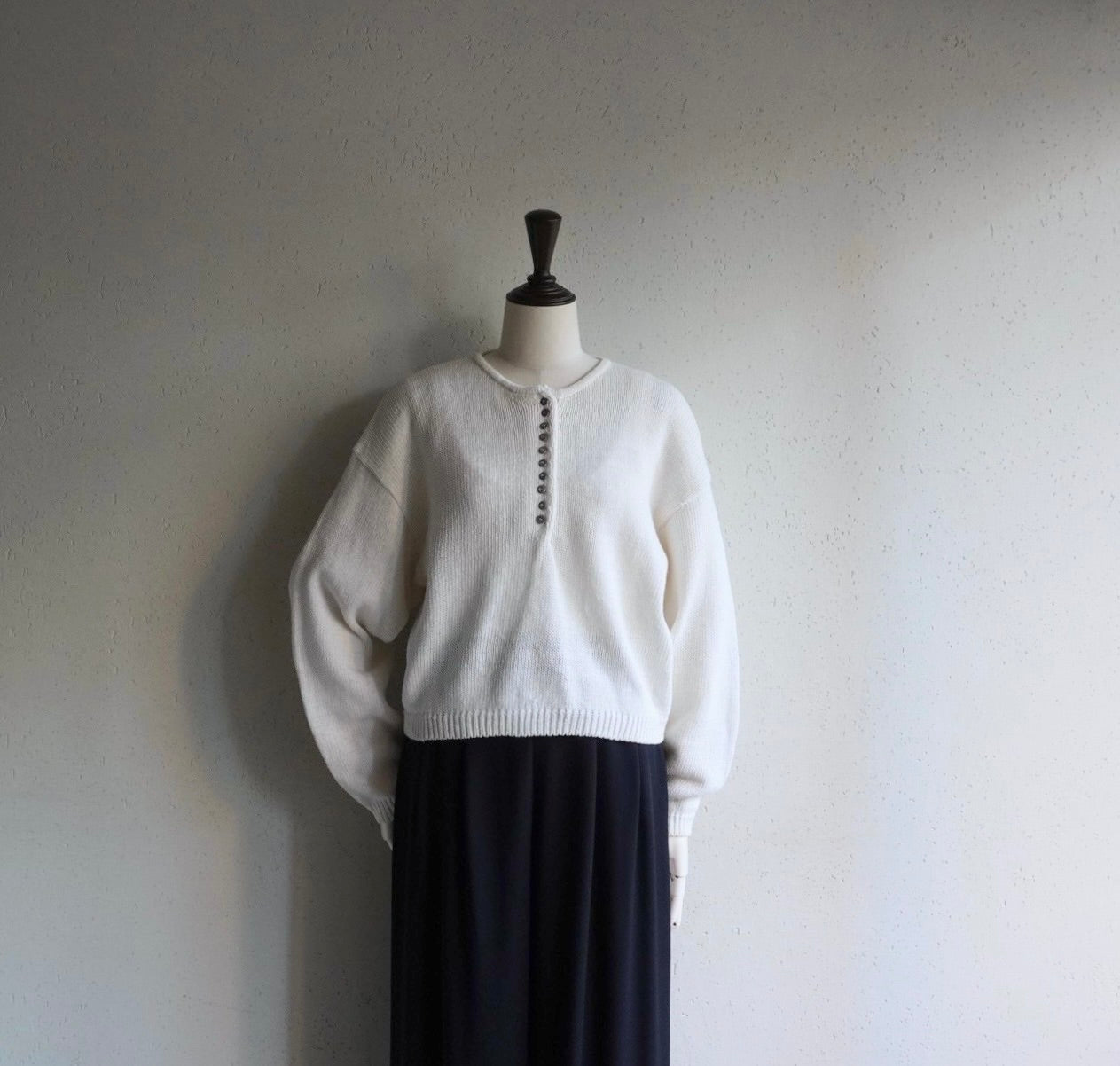 90s Light Knit Dead Stock