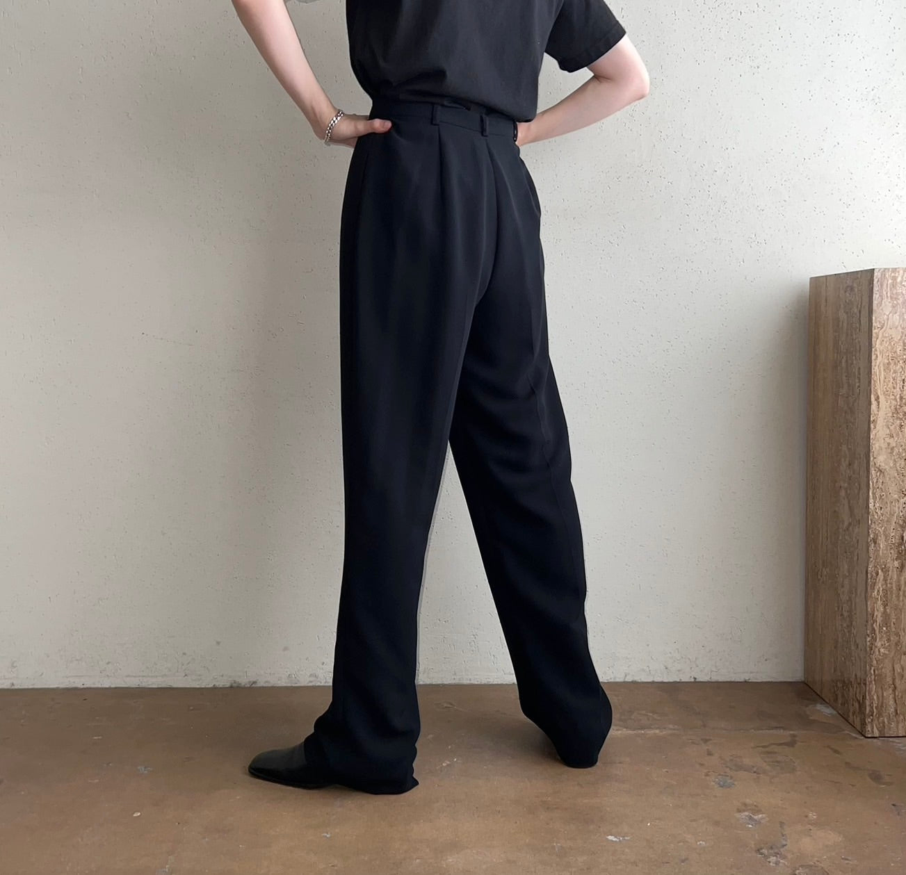 90s Black Pants Dead Stock