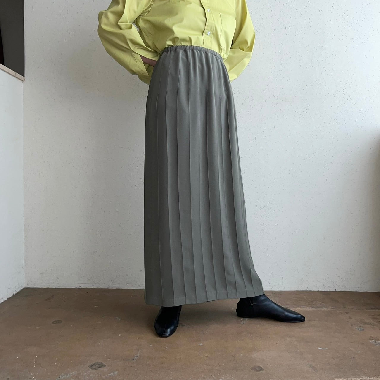 90s Pleated Skirt